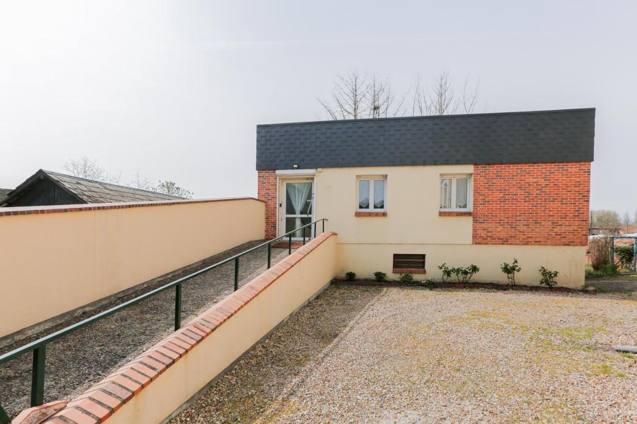 Le Vexin Apartment Gisors Exterior photo